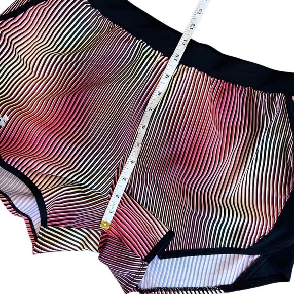 Under Armour Fly-by 2.0 Athletic Running Shorts Size Medium Striped Multicolor - Picture 10 of 13